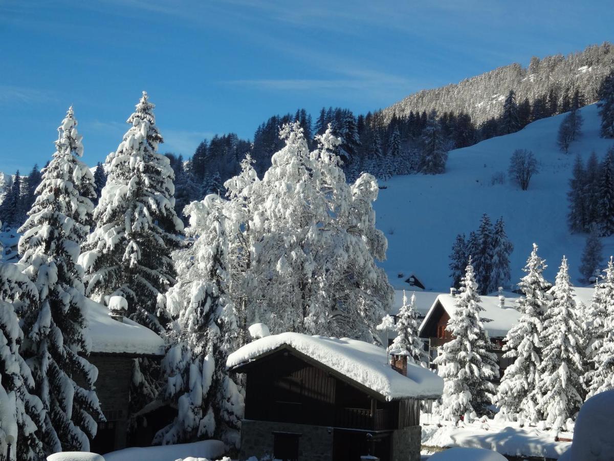 Hotel L' Aiglon Champoluc Exterior photo